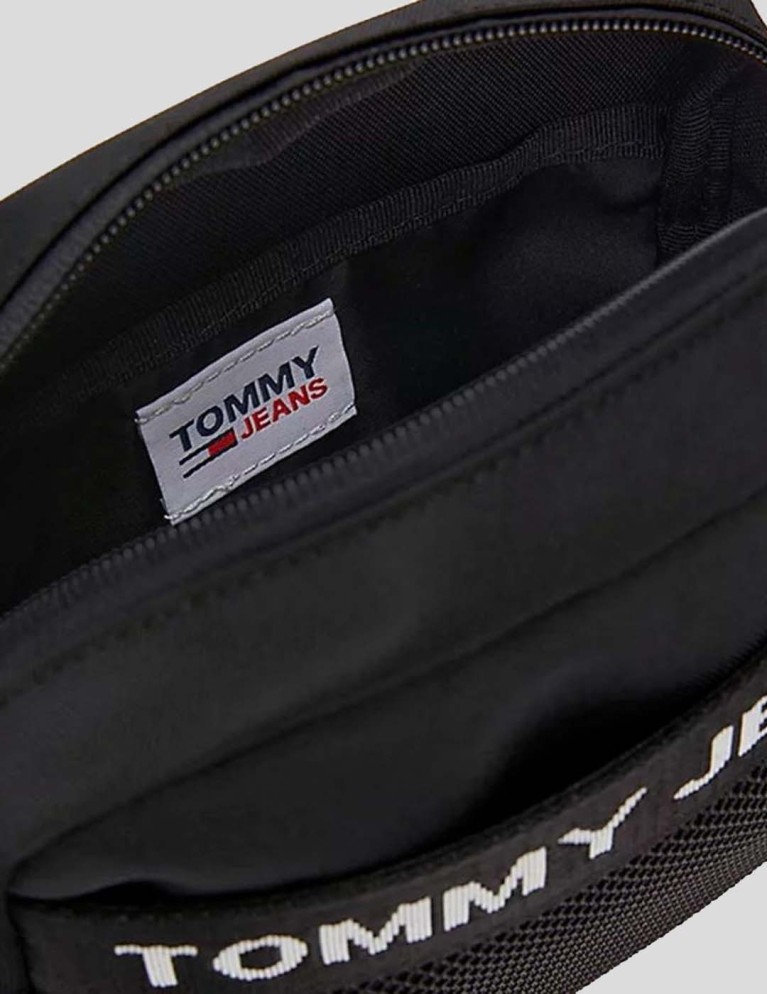 Riñonera TOMMY JEANS estential pocket square bag black